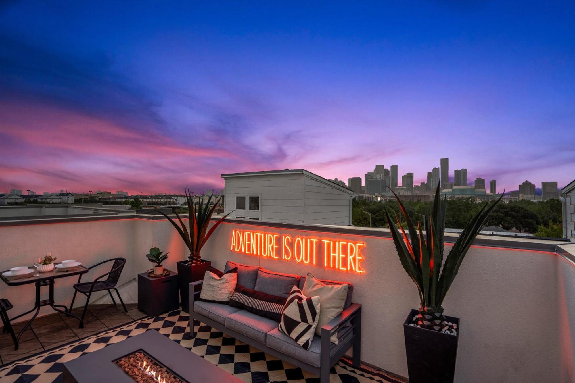 Villa Luxury Downtown Getaway With Breathtaking Views Houston Exterior foto